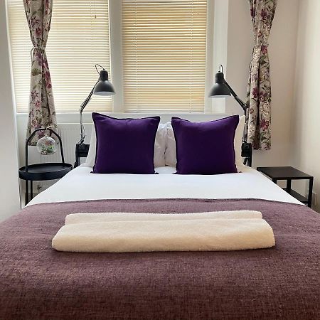 Central Located Two Bedroom Suite Бристол Екстериор снимка
