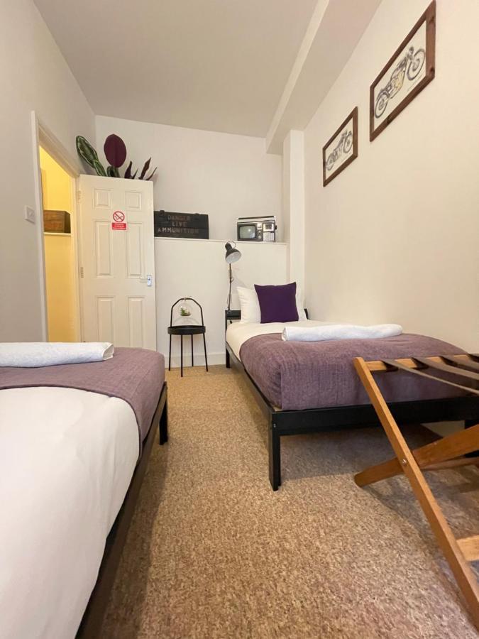 Central Located Two Bedroom Suite Бристол Екстериор снимка