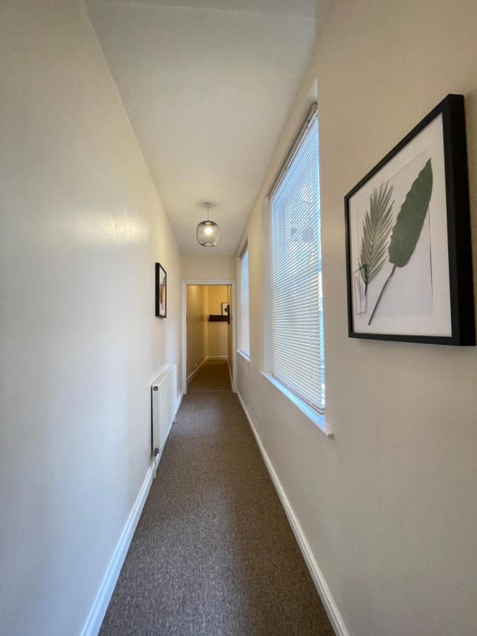 Central Located Two Bedroom Suite Бристол Екстериор снимка
