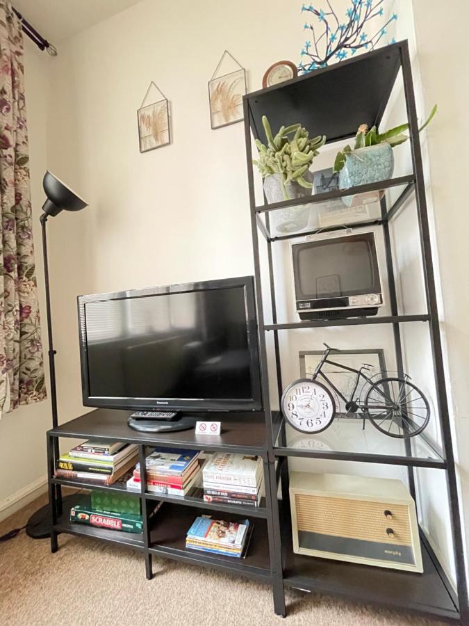 Central Located Two Bedroom Suite Бристол Екстериор снимка