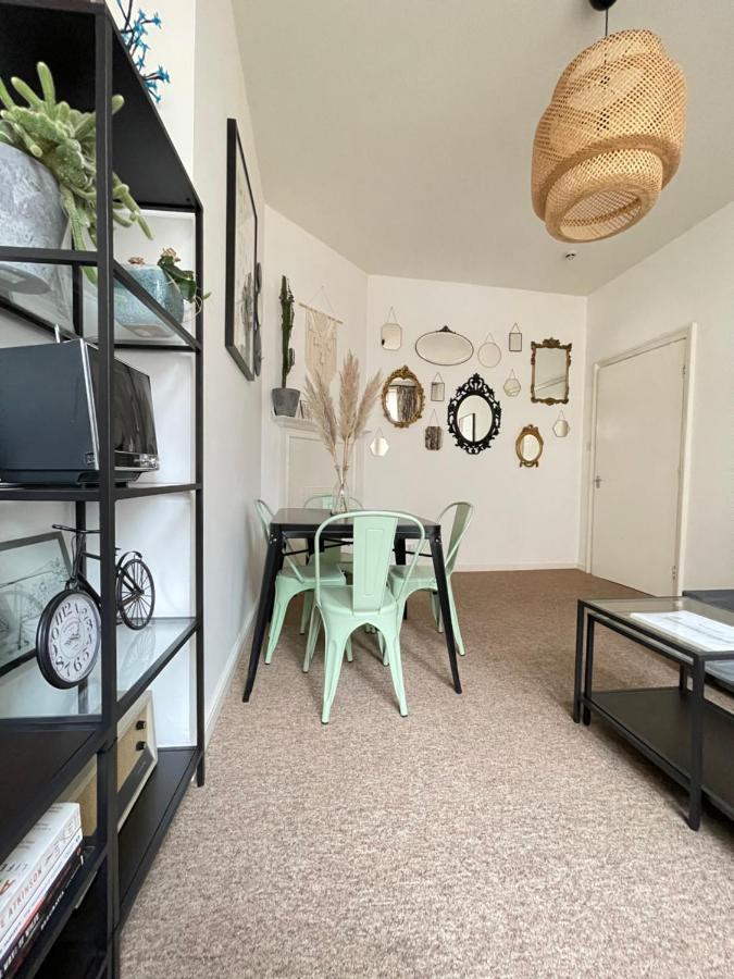 Central Located Two Bedroom Suite Бристол Екстериор снимка